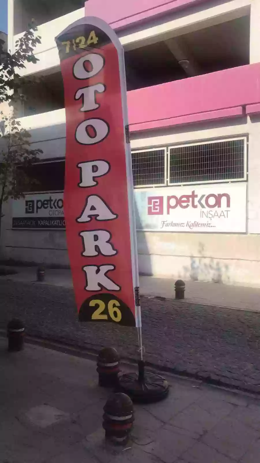 kapali-oto-park-olta-bayragi